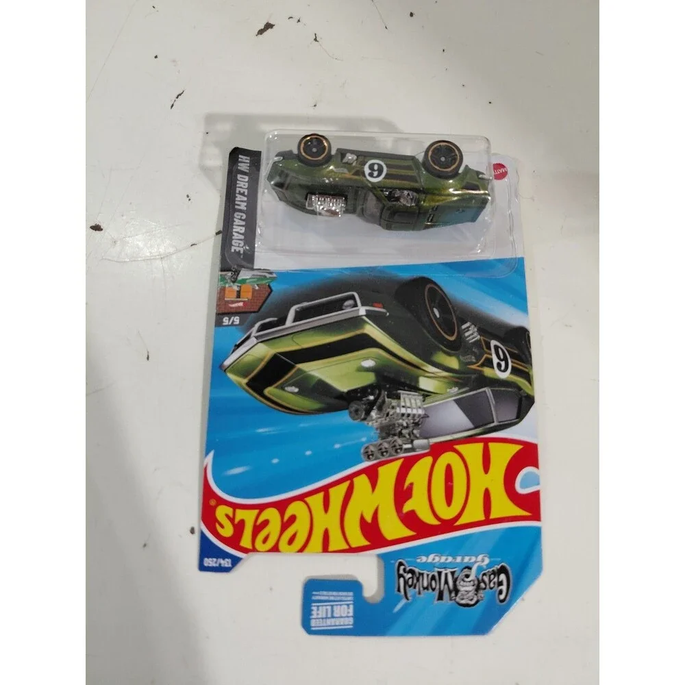 NIP Hot Wheels Dream Garage 1:64 DieCast Gas Monkey C3 1968 Chevrolet Corvette